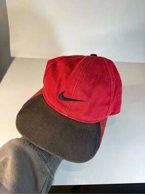 1990’s Nike Red and Black Swoosh Baseball Cap